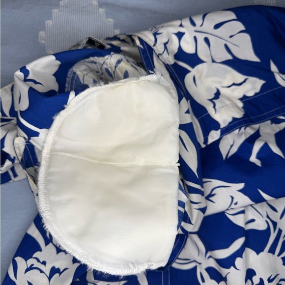 Rondina Blue and White A-Line Skirt With Same Pattern Blouse Resort Wear - Picture 11 of 16